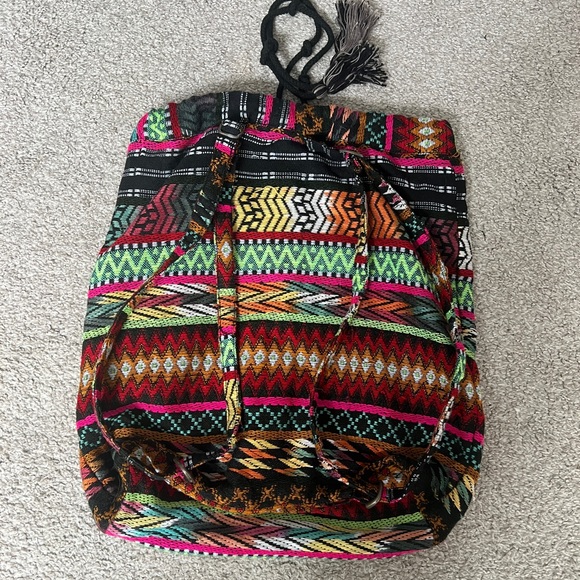 Boho Billabong Multicolor Woven Backpack, two front pockets, drawstring closure - Picture 4 of 13